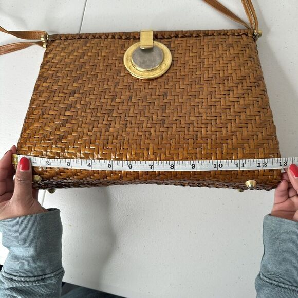 Vintage Brown Wicker Clutch Purse Crossbody Italy Rattan Bamboo Gold Hardware - Picture 13 of 16